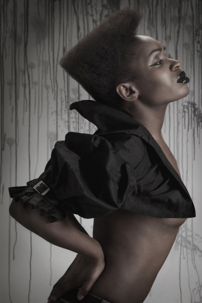 Photograph Brenda De Vries Untitled on One Eyeland